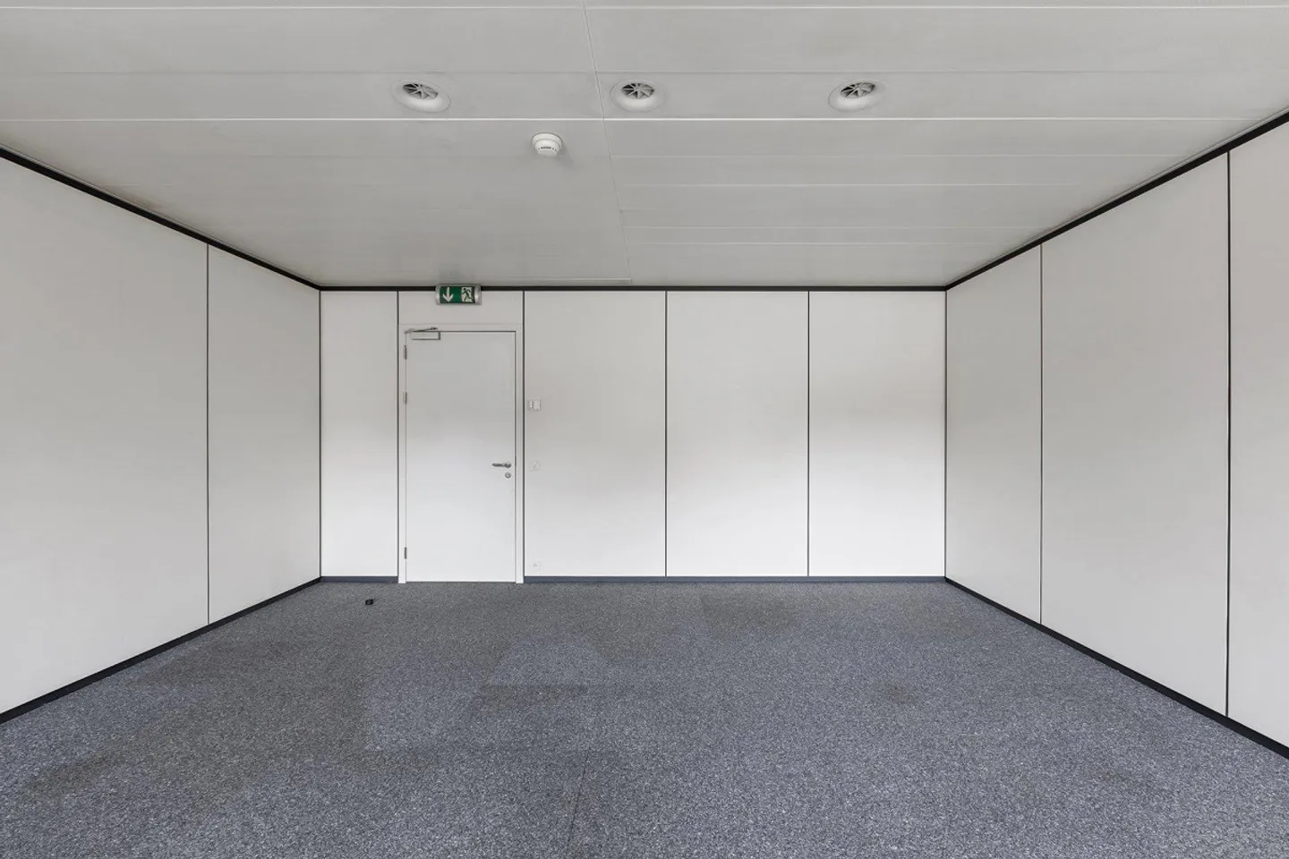 Bureau polyvalent près du centre-ville - Photo 4 sur 7