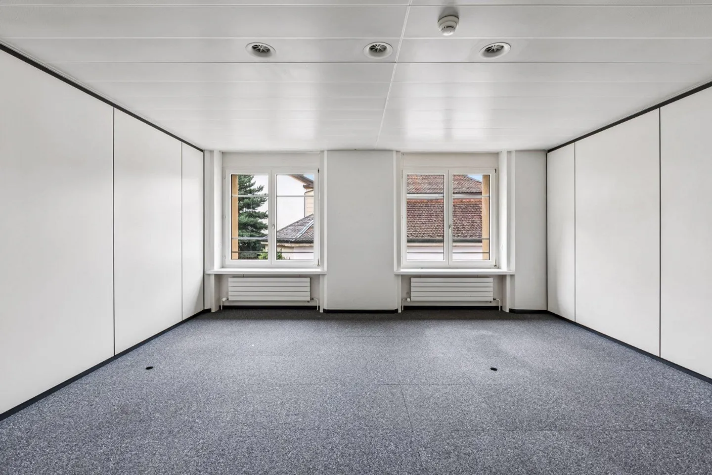 Bureau polyvalent près du centre-ville - Photo 5 sur 7