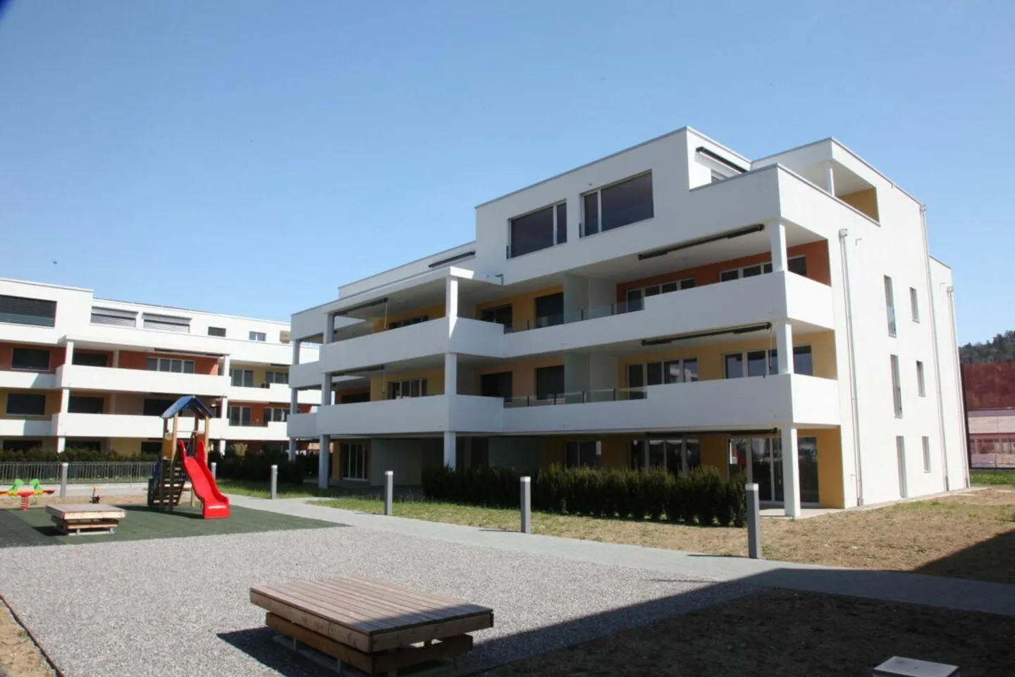 Modern 4.5 room apartment with spacious balcony! - Photo 12 of 13