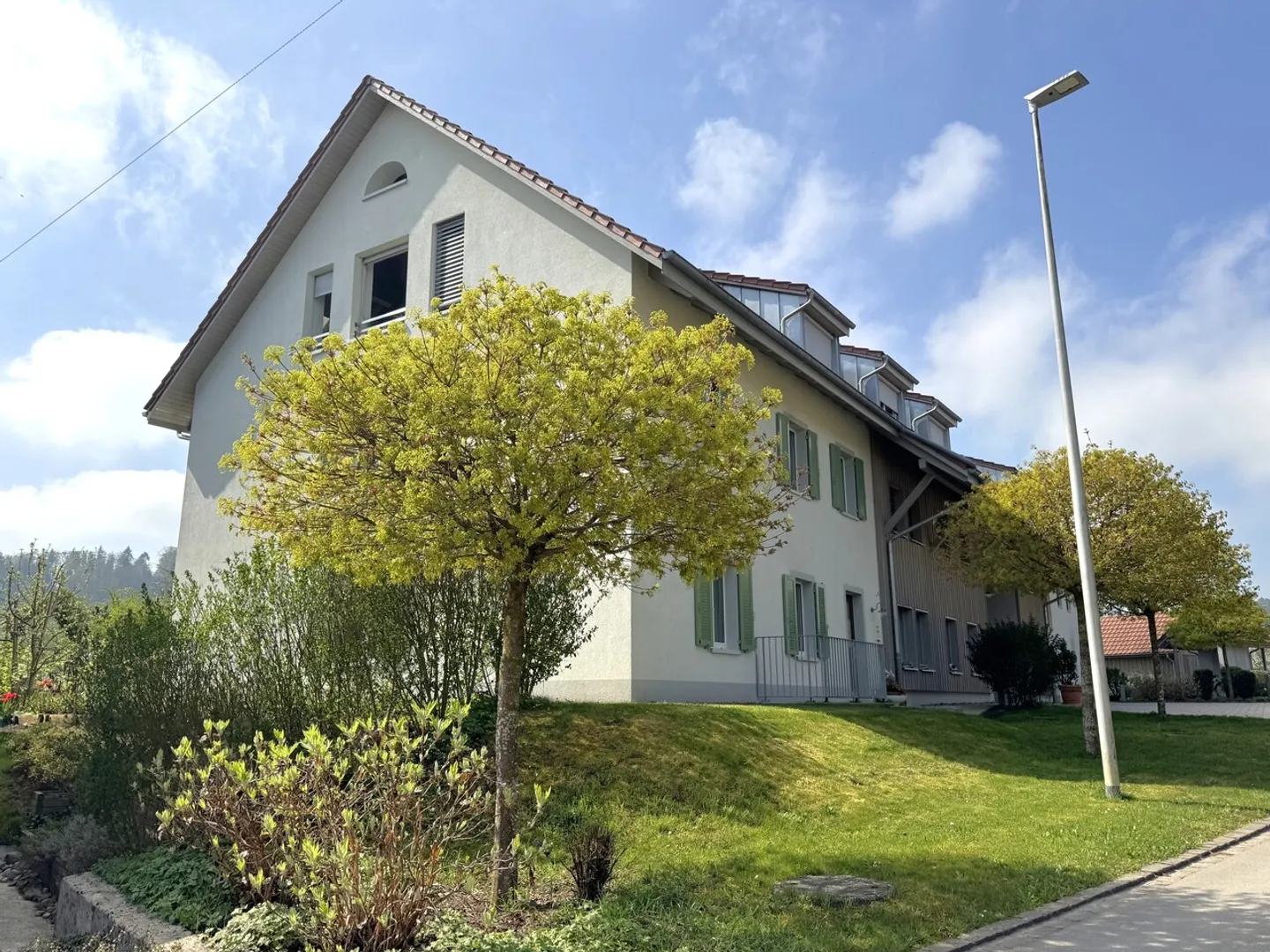 Appartamento giardino elegante e quasi nuovo - Foto 4 di 14