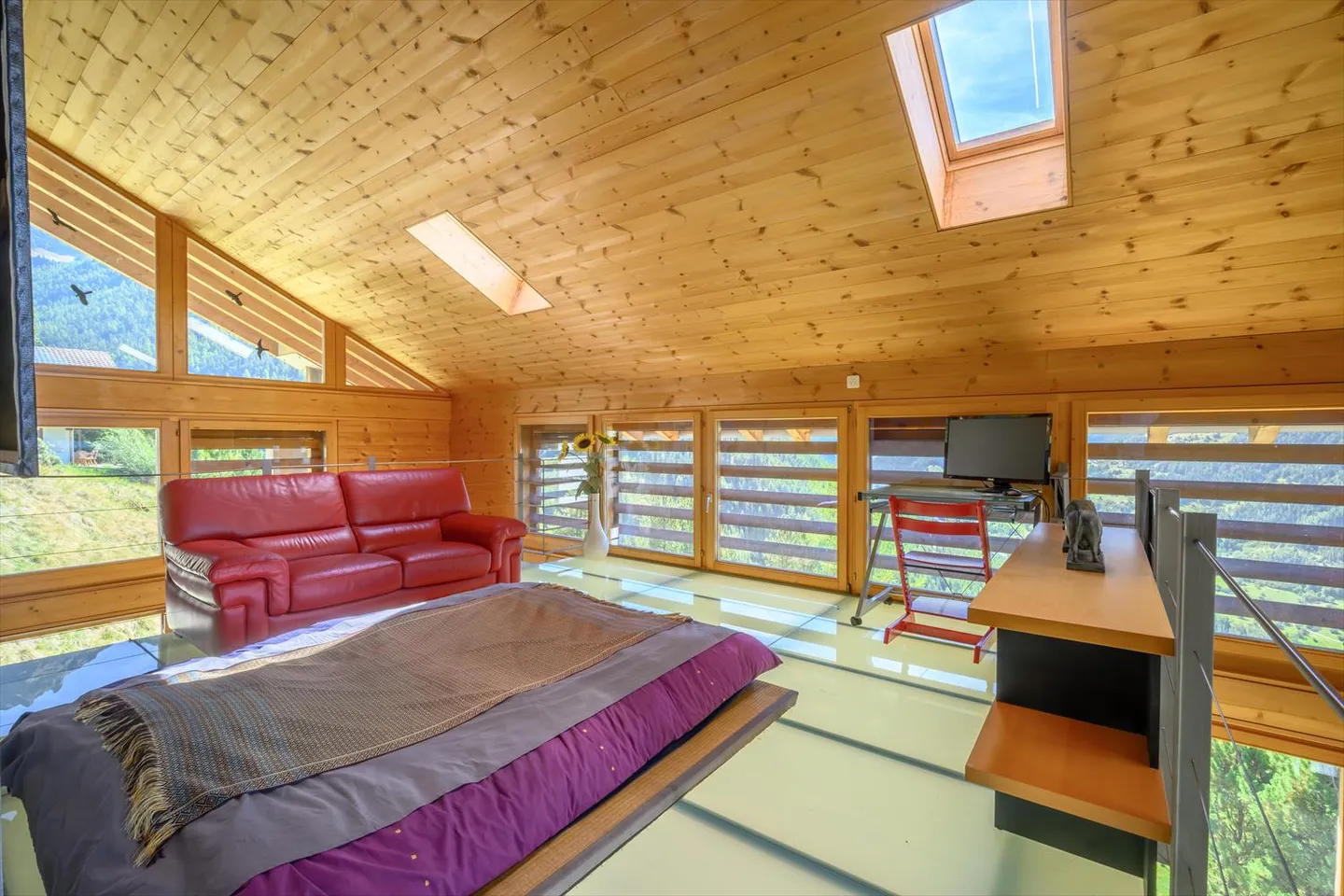 Chalet di architetto in stile contemporaneo, concetto originale, tutto in trasparenza - Foto 19 di 24