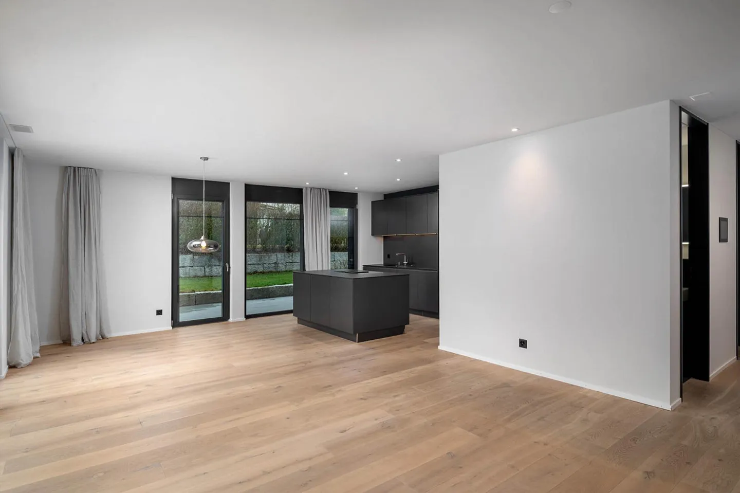 Exclusive 3½-Room Garden Apartment... - Photo 11 of 18