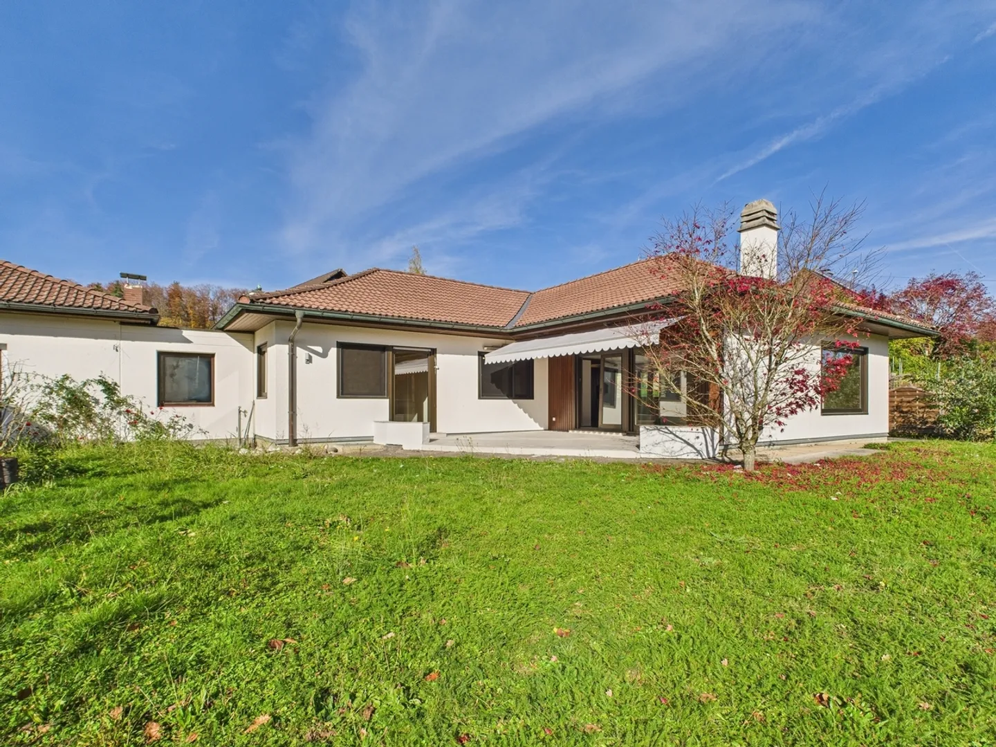 Charmantes Einfamilienhaus mit Garten - Foto 1 von 13