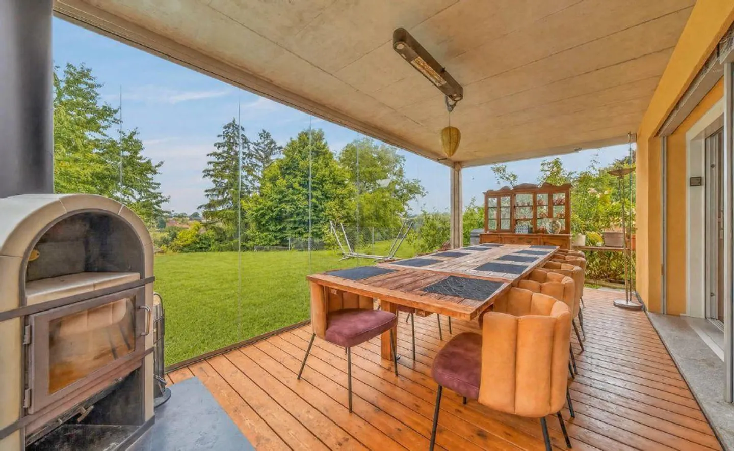 Villa familiare recente con piscina riscaldata e vista libera - Foto 5 di 13