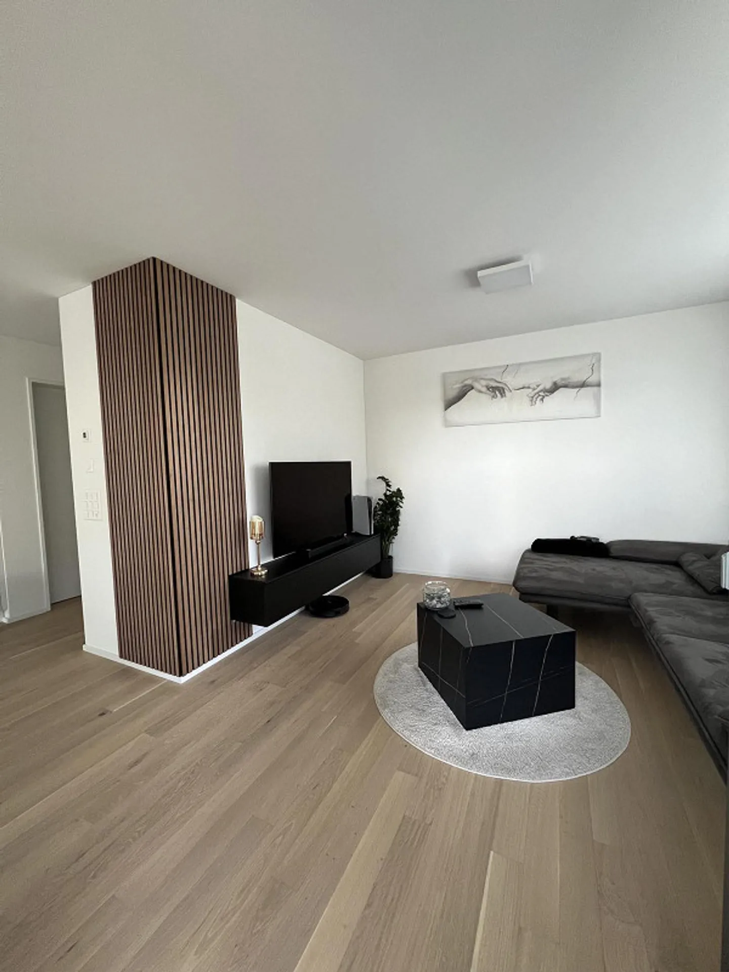 Appartement moderne 2 1/2 pièces - entièrement meublé et comme neuf. - Photo 8 sur 20