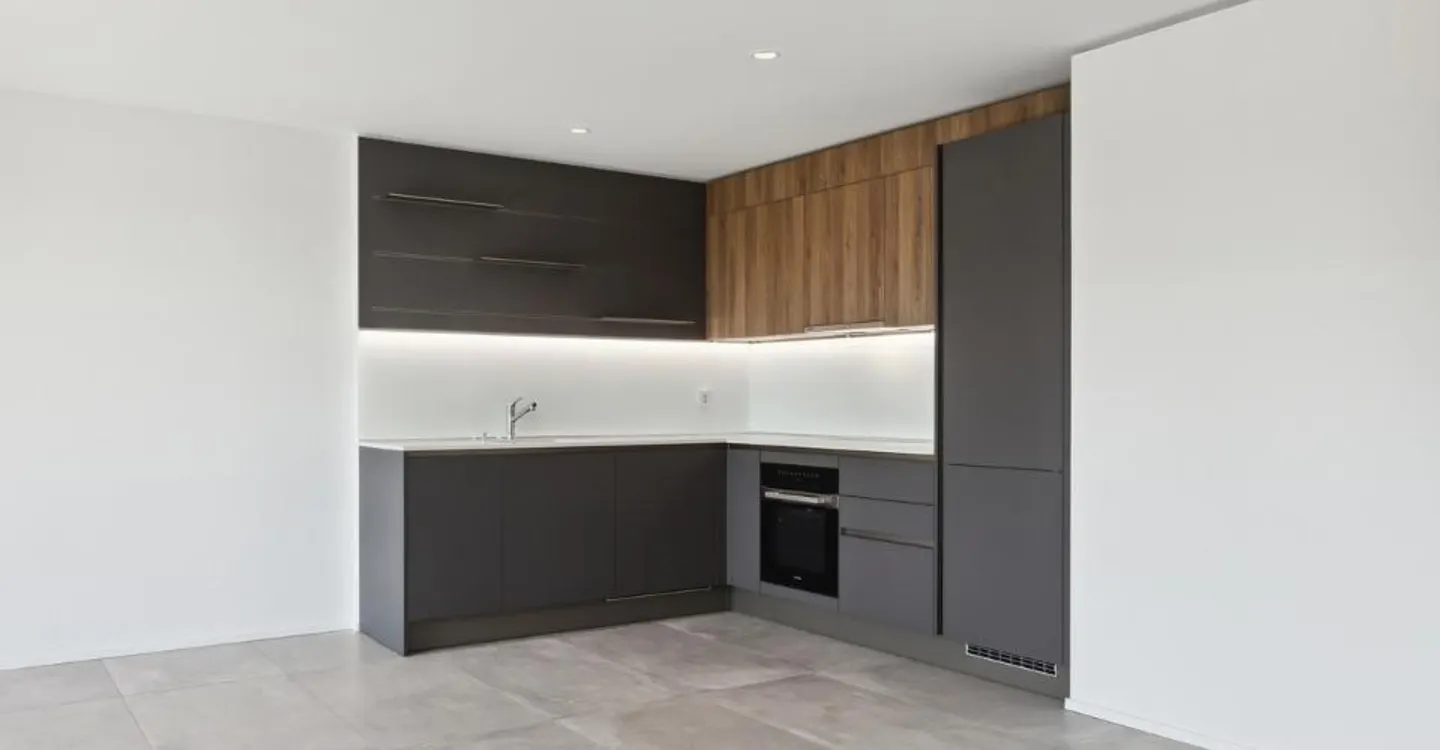 PPE Apartment - Photo 2 of 10