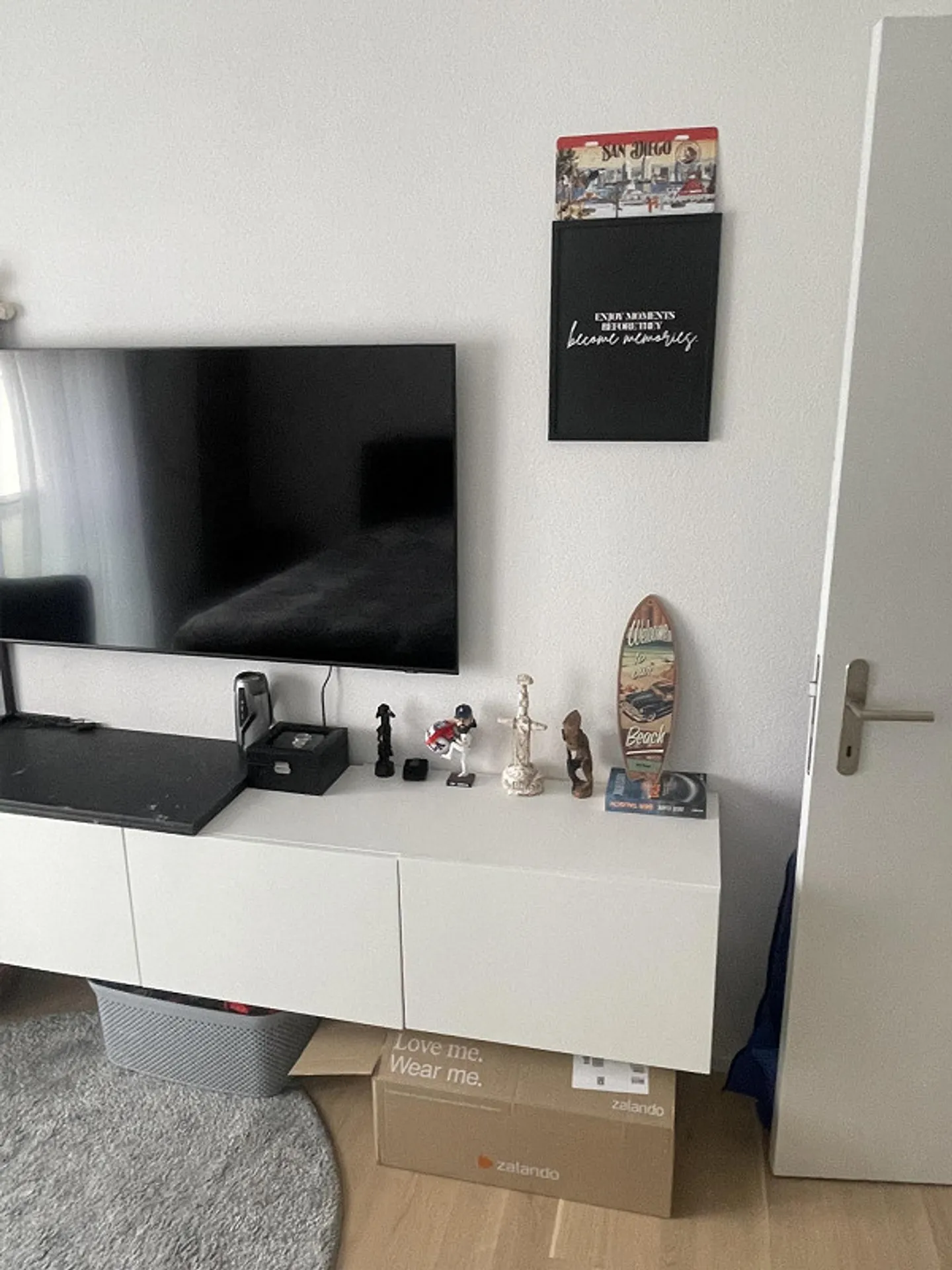Appartement moderne 2 1/2 pièces - entièrement meublé et comme neuf. - Photo 17 sur 20