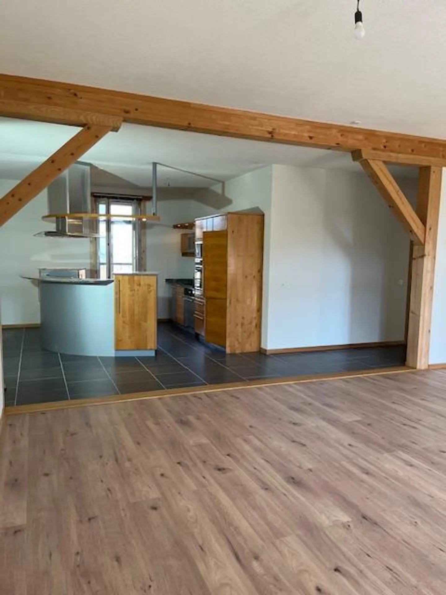 Appartement de confort 4.5 pièces avec vue sur le lac - Photo 4 sur 15