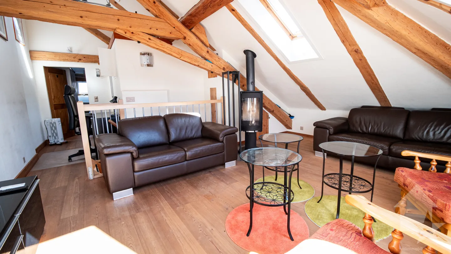 Stunning duplex penthouse in the center of the village - Photo 21 of 32