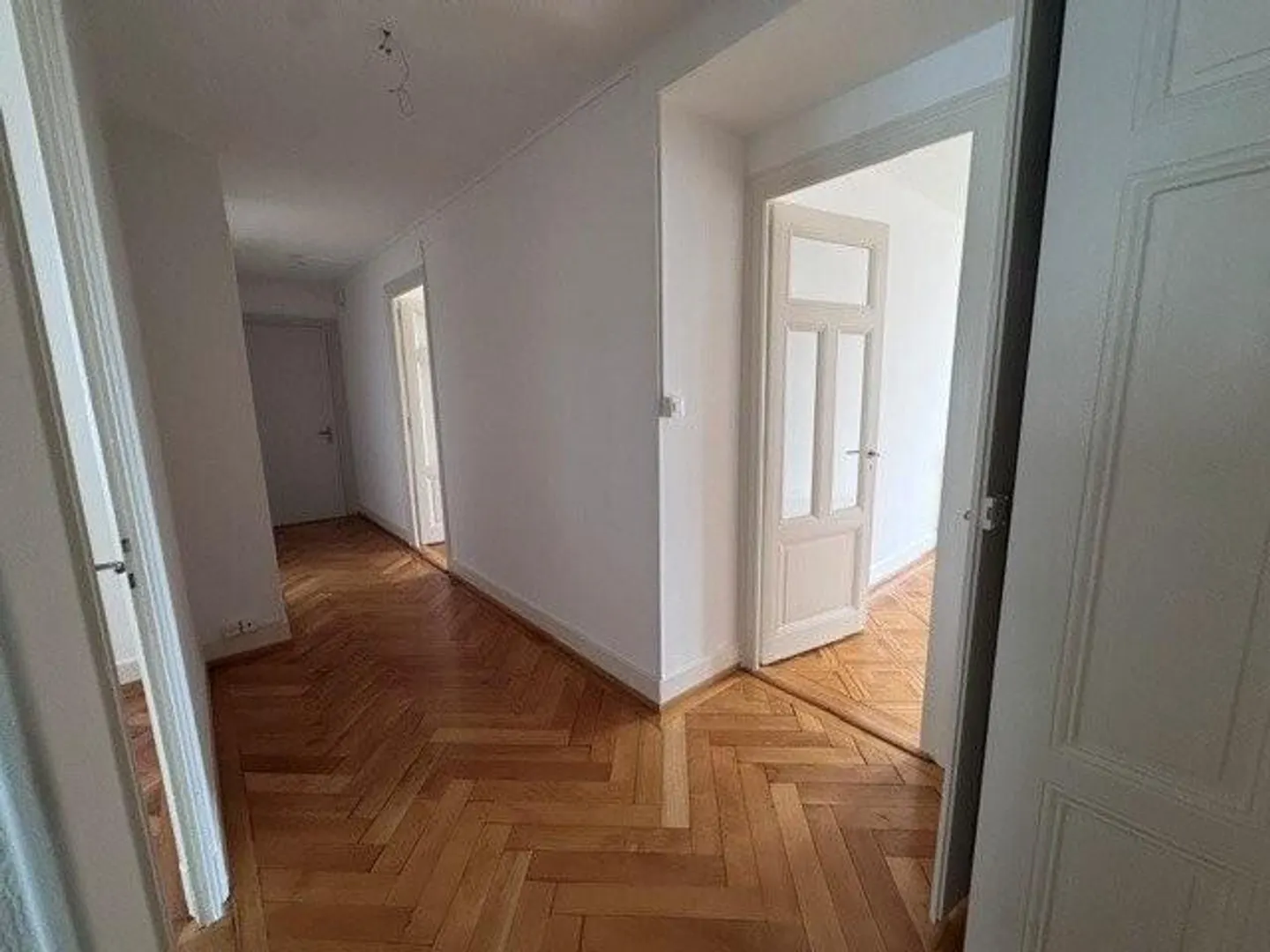 Zu ergreifen! Wunderschöne Unterkunft in der Nähe aller Annehmlichkeiten! - Foto 3 von 11