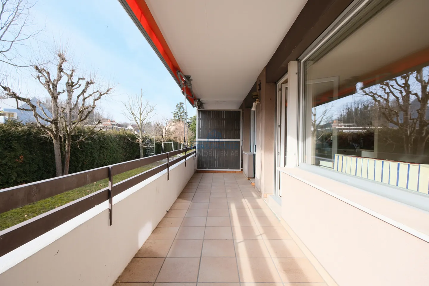 Charming 3½-room apartment with large balcony in Allschwil - Photo 2 of 9