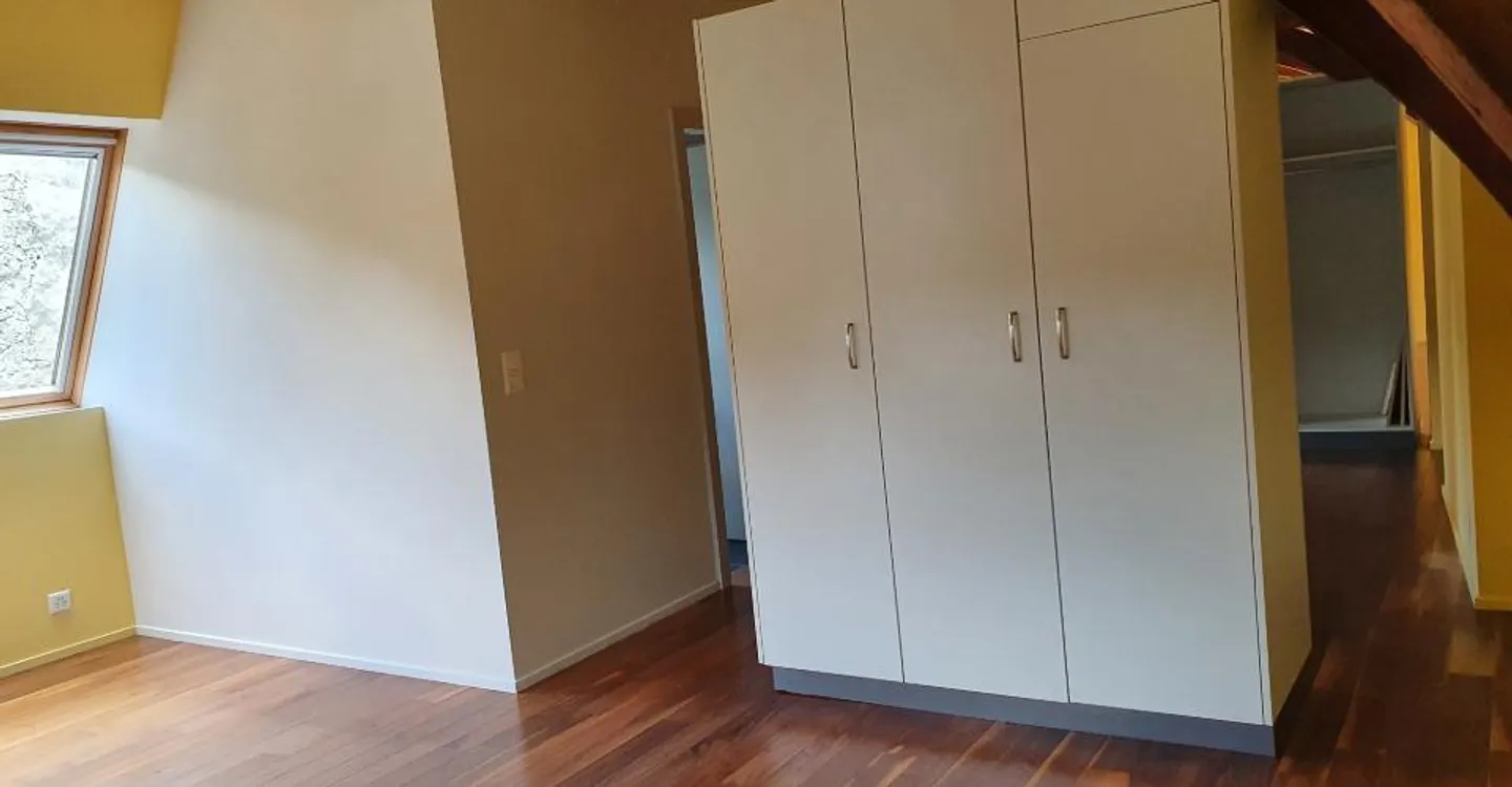 Piazza della Chiesa Collegiata 2, Valangin - Appartamento 2 locali al 3° piano - Foto 10 di 10