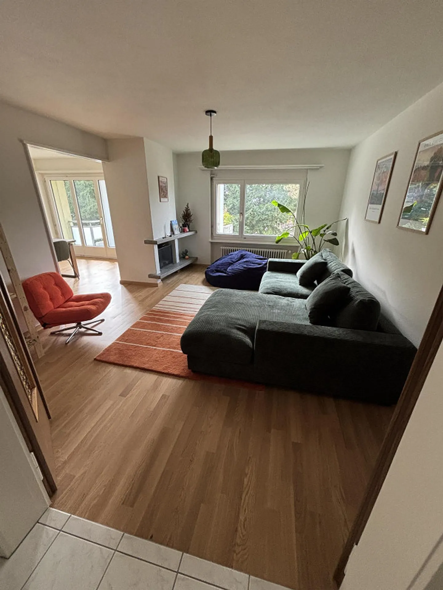 Room in shared apartment in Lucerne in a 4-room apartment - Photo 1 of 6