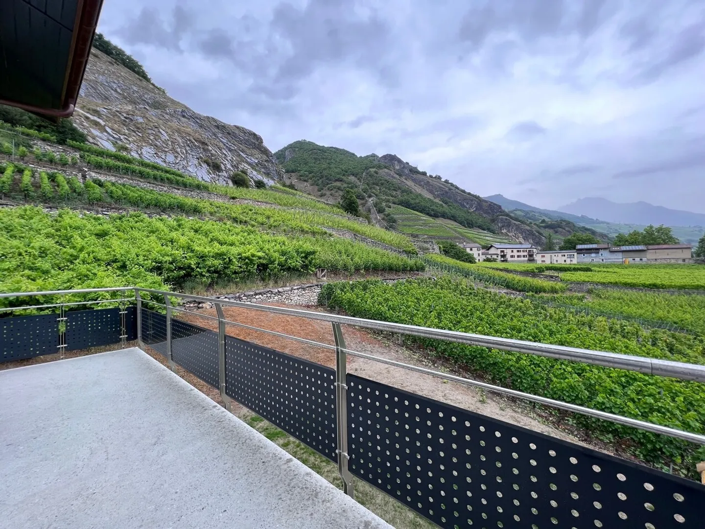 Appartement Duplex Charmant avec Balcon - Photo 11 sur 11