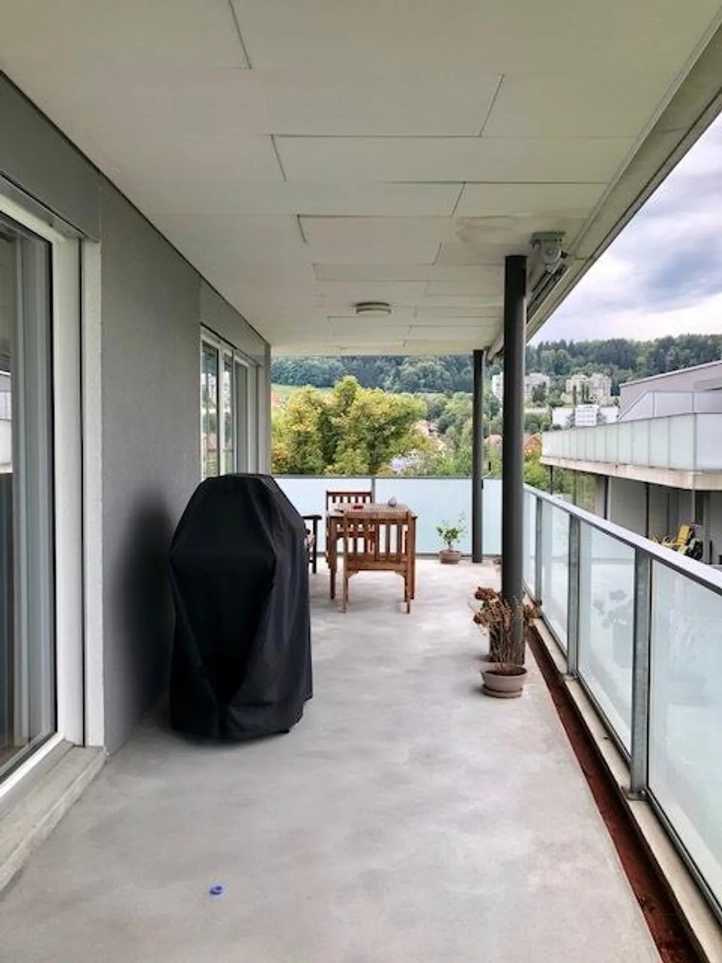 Vert, Calme, Spacieux - Votre Nouveau Foyer pour la Famille ! - Photo 7 sur 11