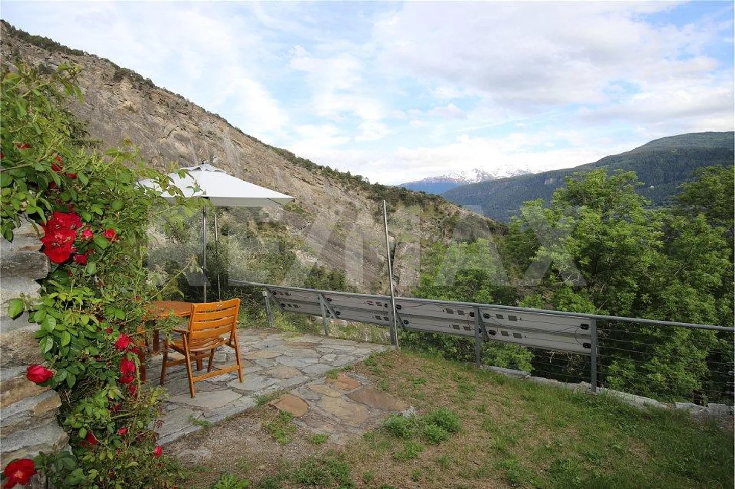 Gioiello raro con vista mozzafiato - Foto 7 di 13