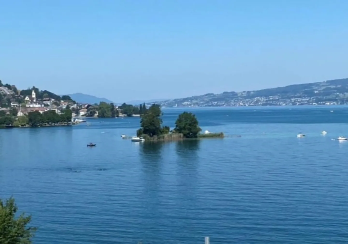 «ARREDATO, TEMPORANEO: Appartamento duplex 3.5 locali con vista panoramica» - Foto 1 di 10