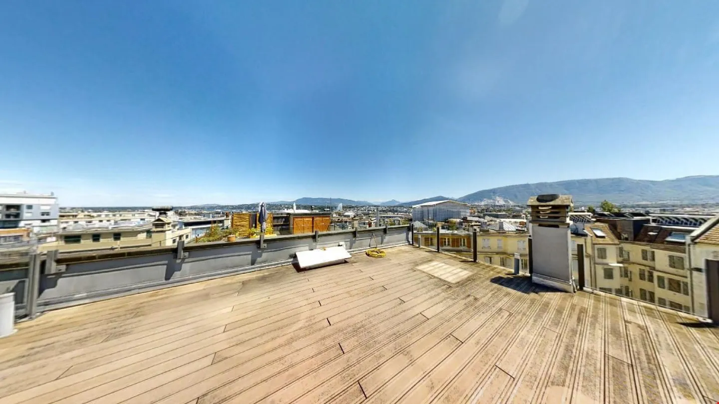 Bulk Sale - Lot of 4 Apartments in the City Center - Photo 2 of 5