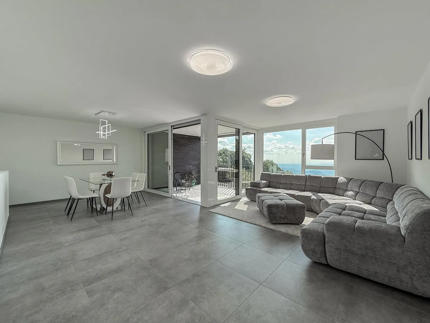 Casa a schiera con vista panoramica a Sagno - Foto 1 di 11