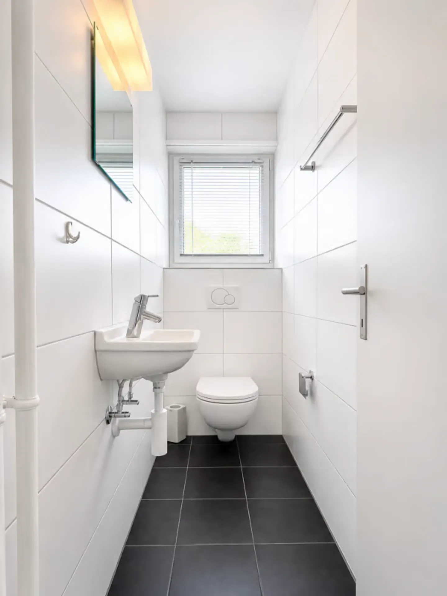 Geräumige 4.5 Zimmer-Wohnung mit grossen Balkon - Foto 6 di 9