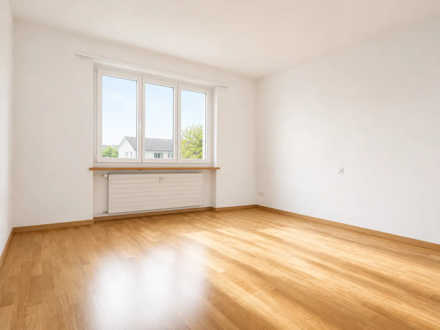 Geräumige 4.5 Zimmer-Wohnung mit grossen Balkon - Foto 7 di 9