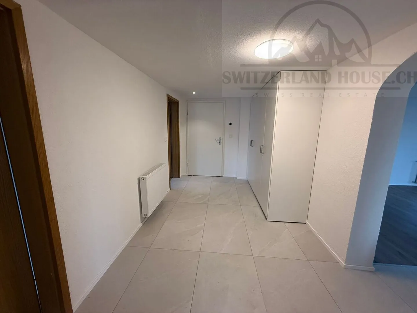 Charmant appartement 3.5 pcs - Photo 7 sur 12