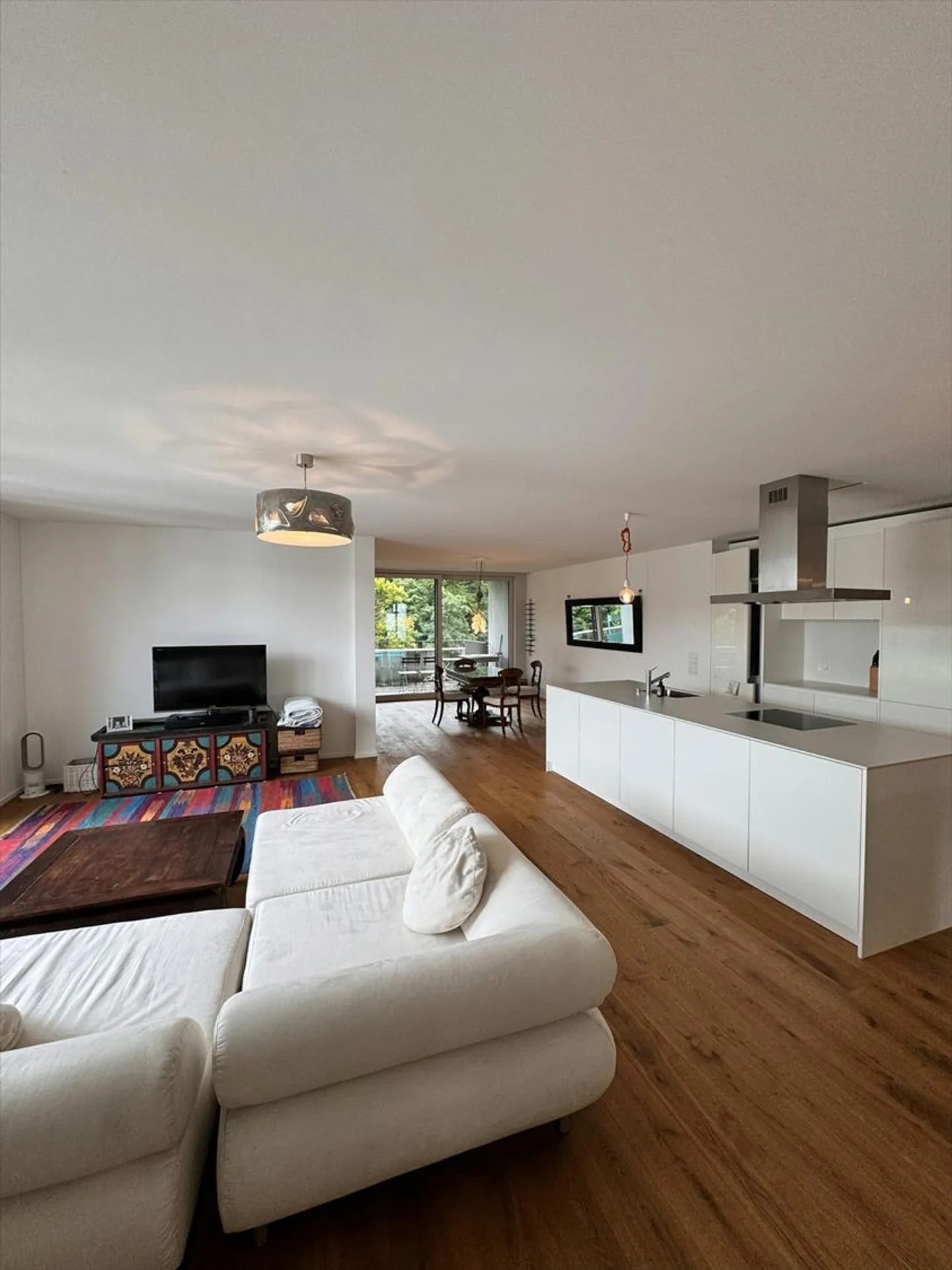 Appartement 4.5 pièces - Foto 1 von 11