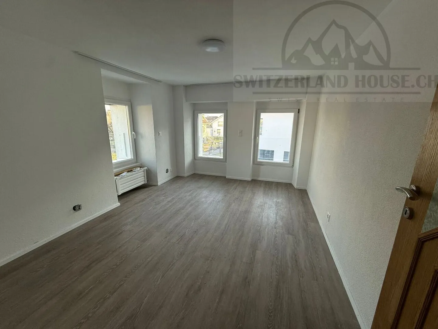 Charmant appartement 3.5 pcs - Photo 10 sur 12