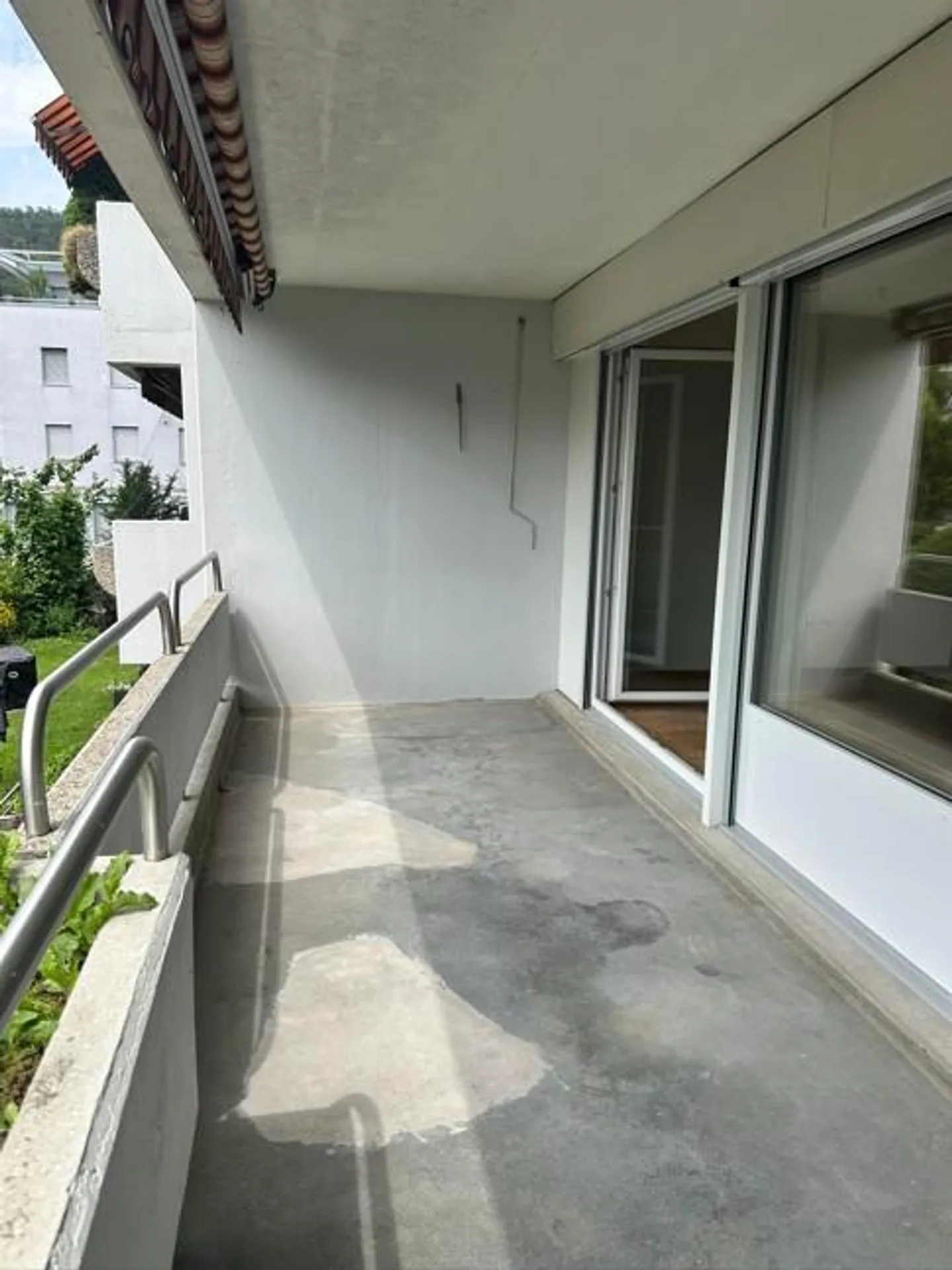 Bienvenue dans votre maison nouvellement rénovée - Photo 2 sur 2