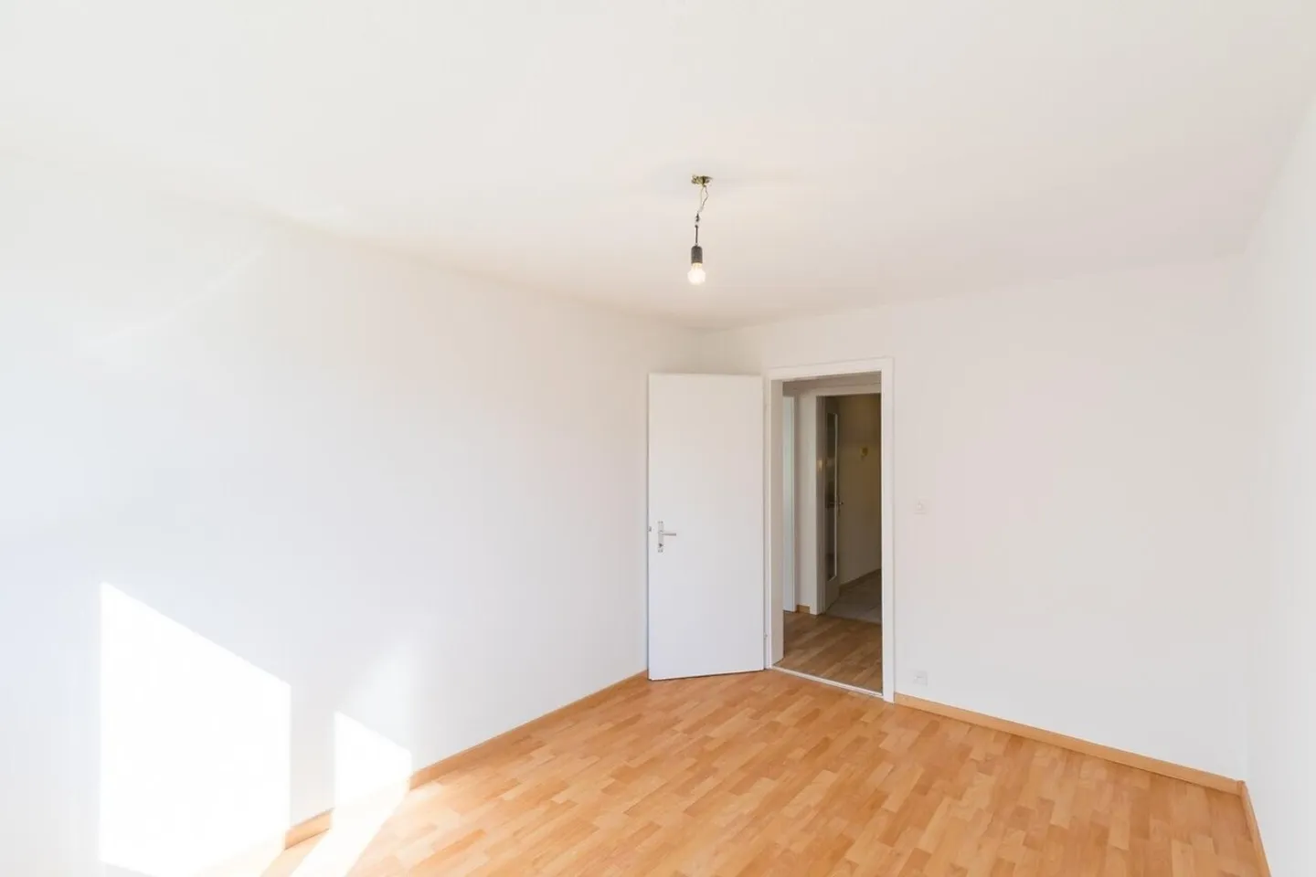 Wohnung mieten - Foto 5 von 13