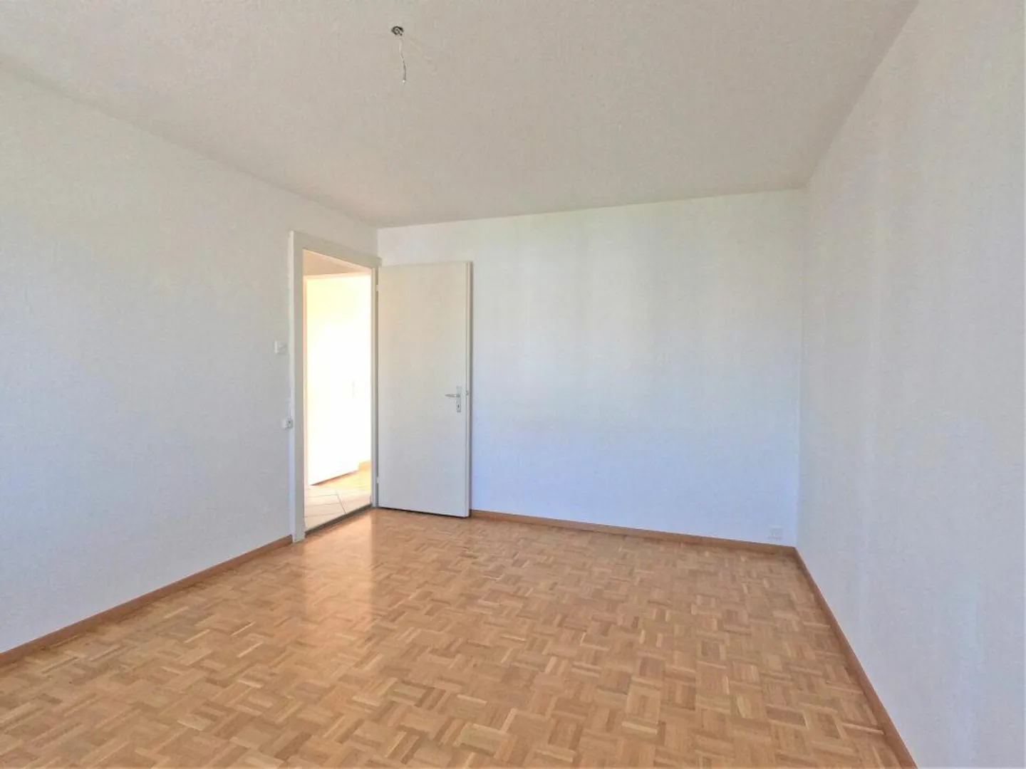 Your new home awaits in Gossau! - Photo 7 of 8