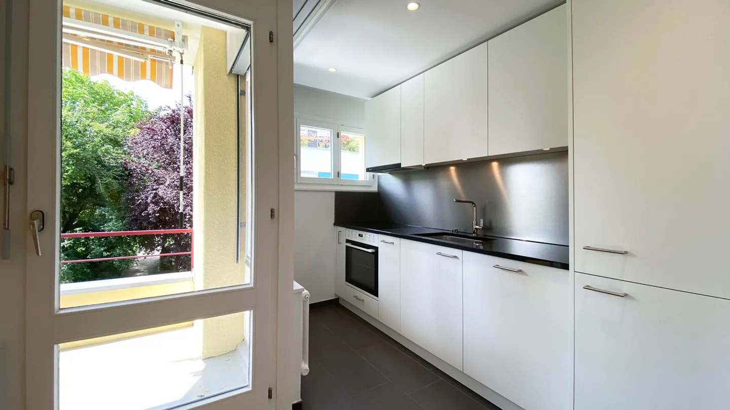 Casa plurifamiliare ristrutturata con sette appartamenti - Foto 9 di 25