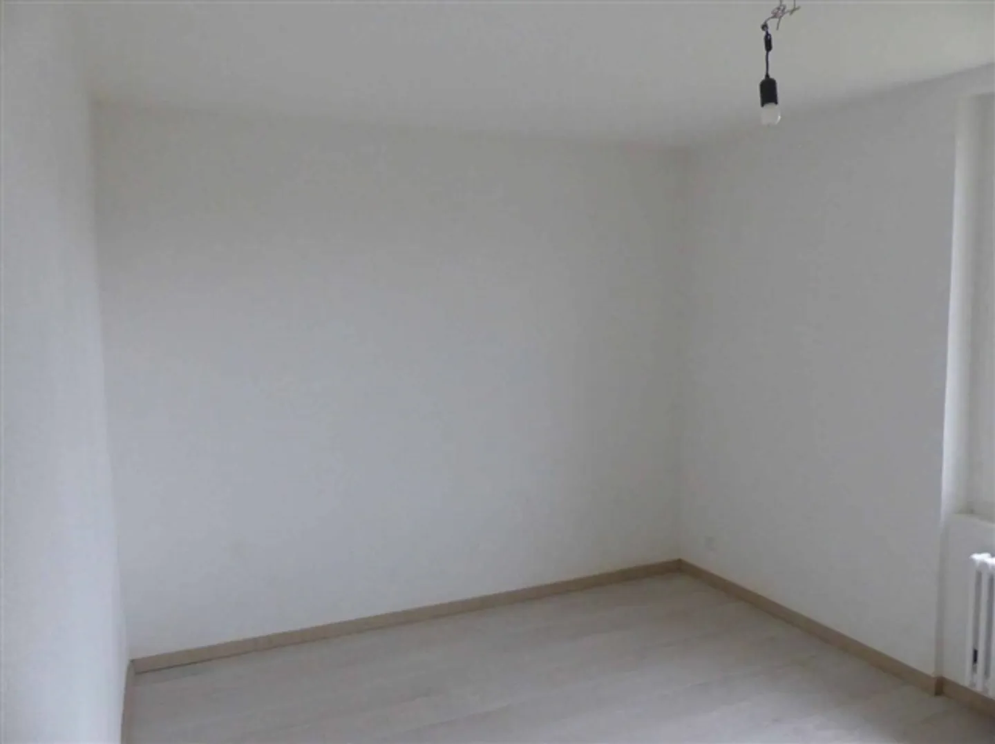 «Charmante 3-Zimmer-Wohnung mit Charakter, nur einen Steinwurf vom See entfernt» - Photo 9 sur 10