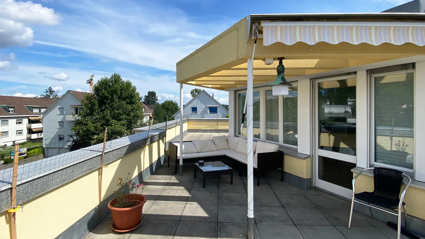 Casa plurifamiliare ristrutturata con sette appartamenti - Foto 5 di 25