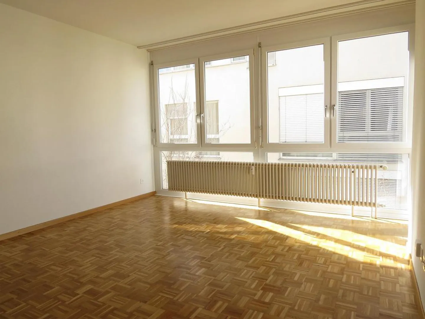 Helle 2.5 Zimmer Wohnung - Foto 2 von 10
