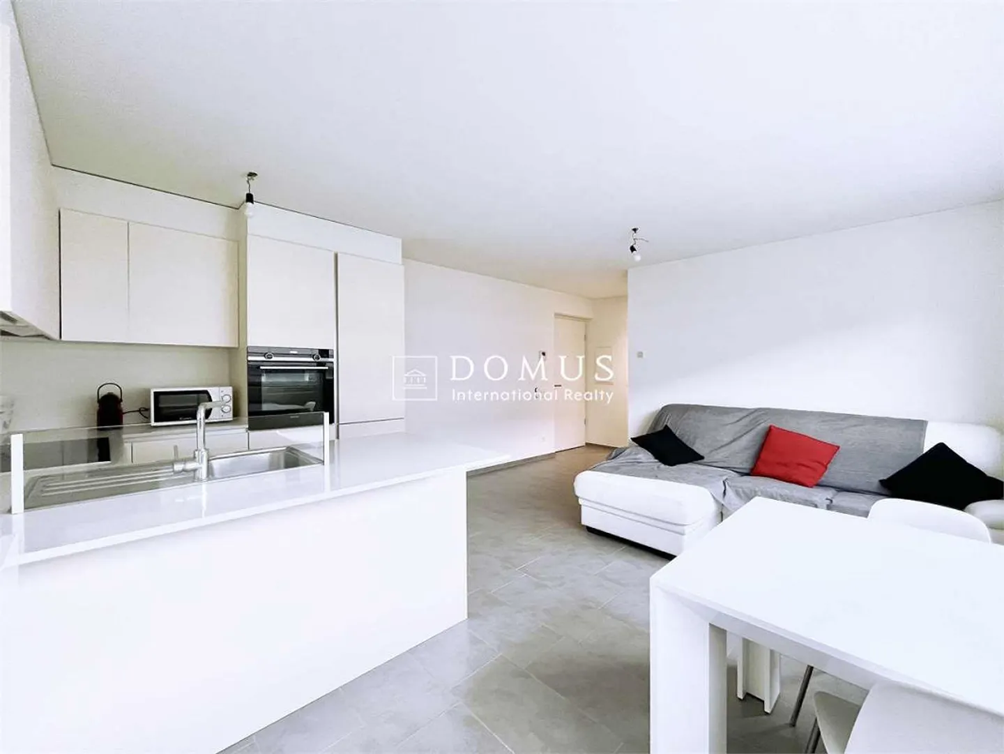2,5-Zimmer-Wohnung auch Büro oder Einkommen - Foto 3 von 8