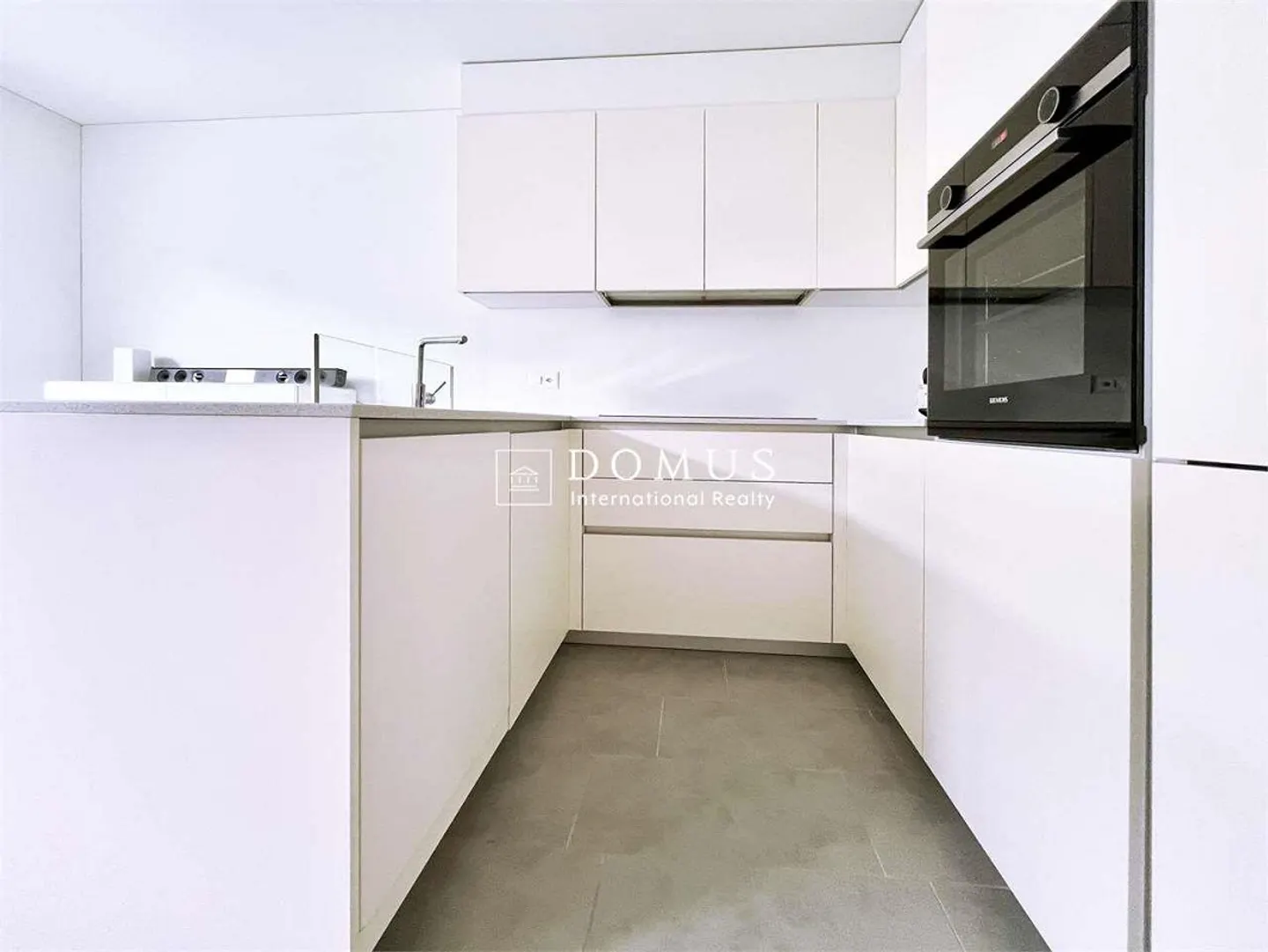 2,5-Zimmer-Wohnung auch Büro oder Einkommen - Foto 4 von 8