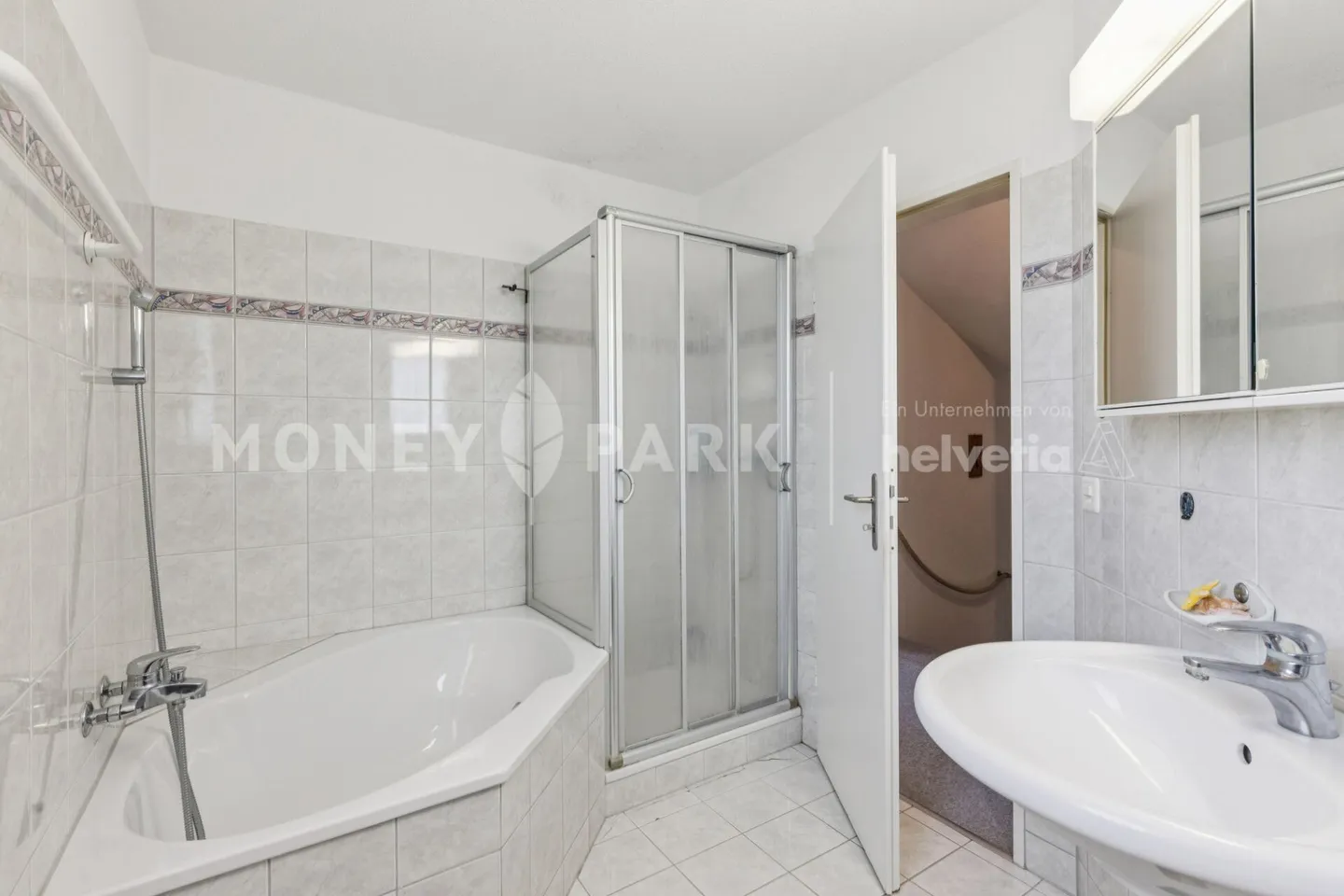 Maison de ville d'angle confortable de 5,5 pièces - Photo 12 sur 13