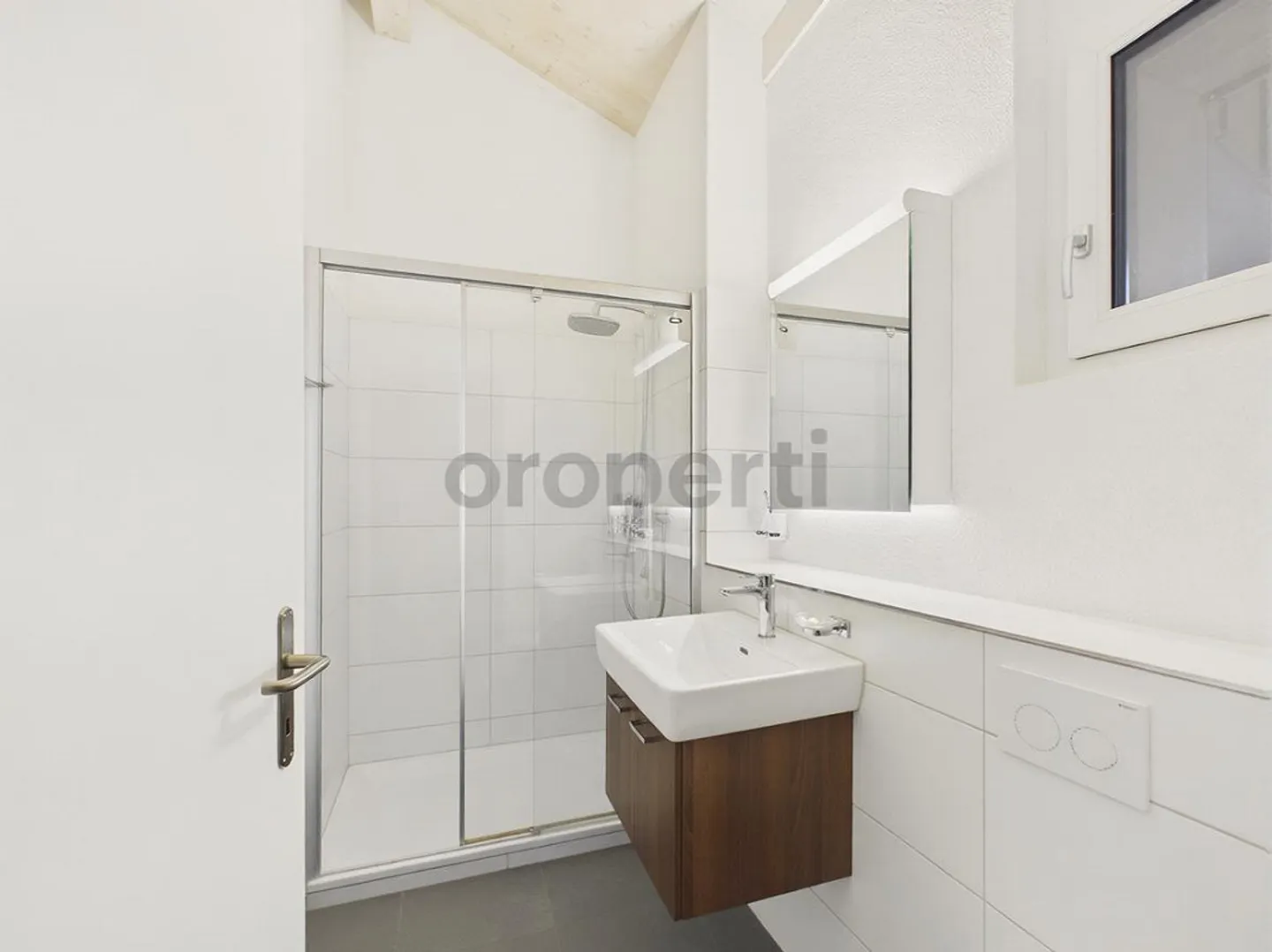 Casa a schiera nuova di 4 camere con giardino privato in una posizione naturale tranquilla - Foto 9 di 12