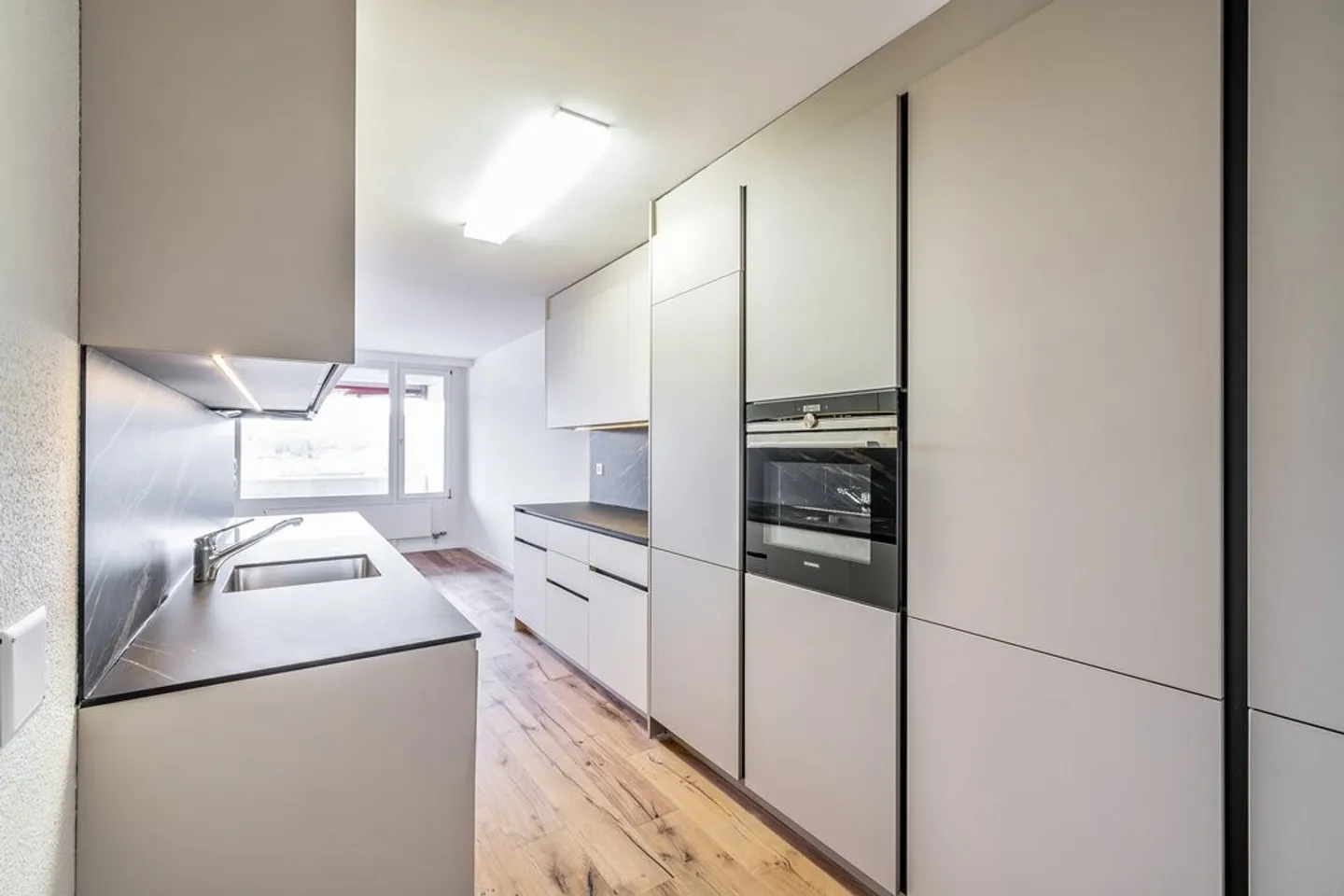 La tua nuova casa con vista - 4,5 stanze all'8° piano di Liebrüti - Foto 2 di 5