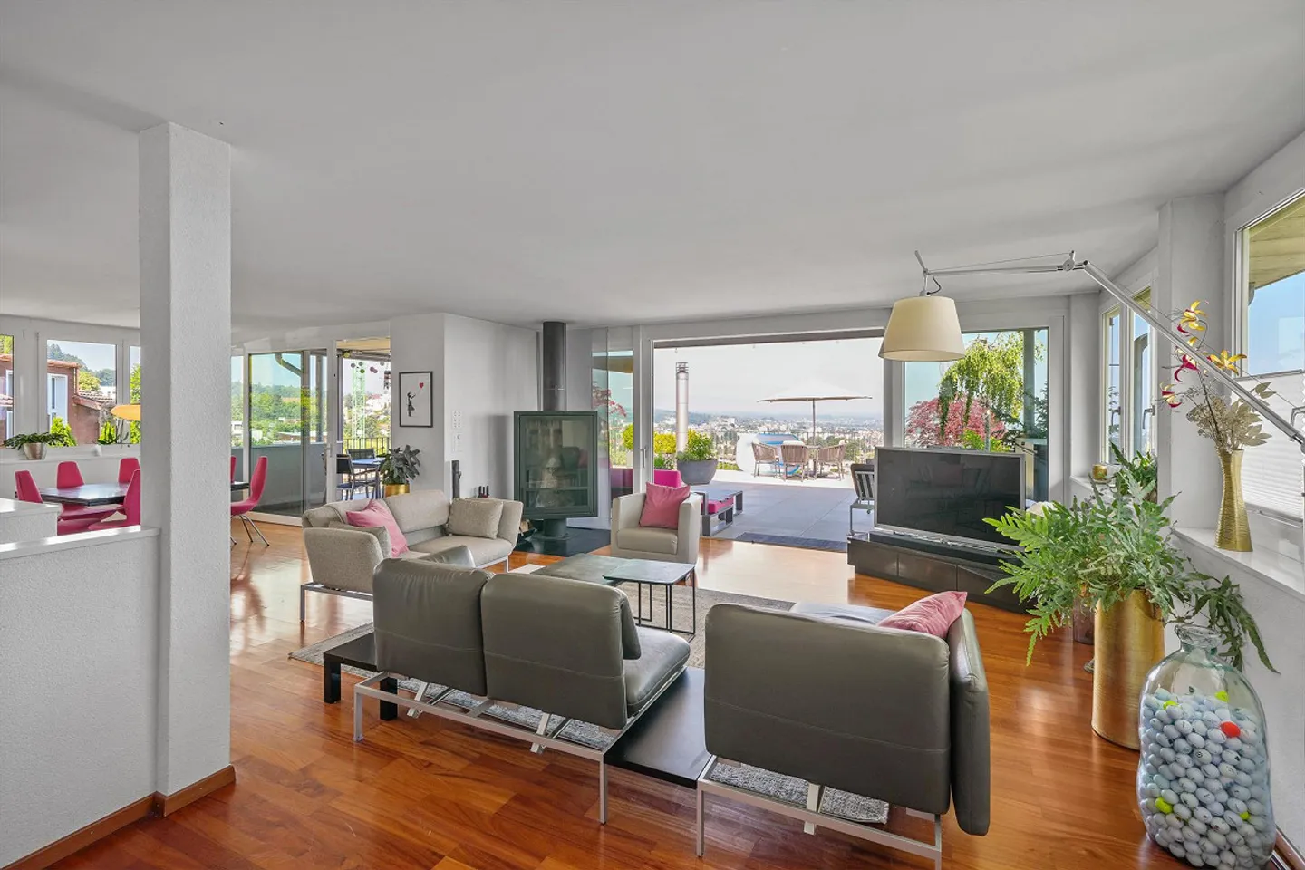 Terrassenhaus mit Seesicht - Foto 6 von 16