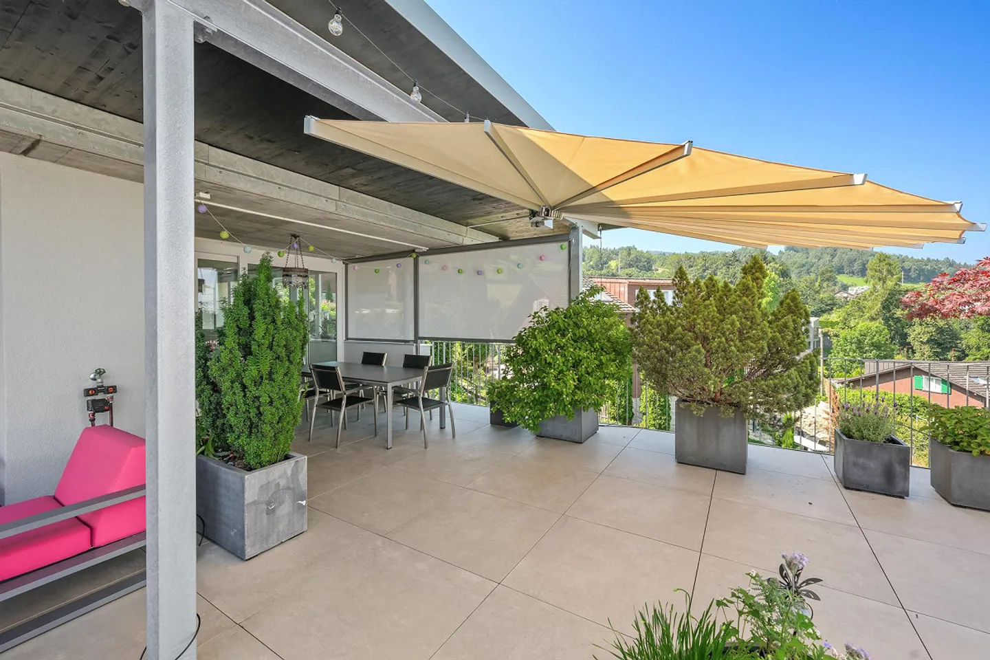 Terrassenhaus mit Seesicht - Foto 3 von 16