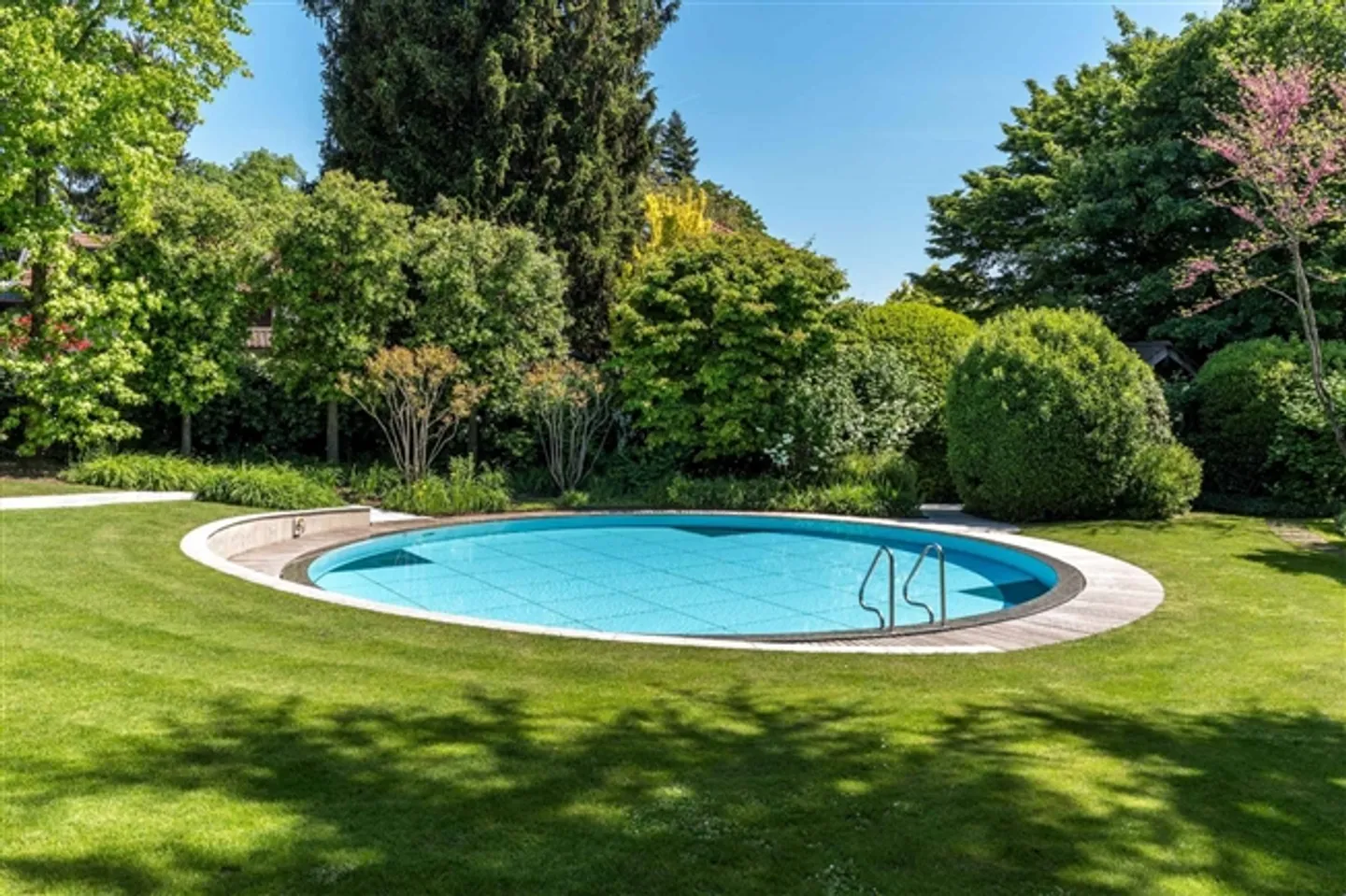 Charming farmhouse in a green environment - Photo 5 of 13