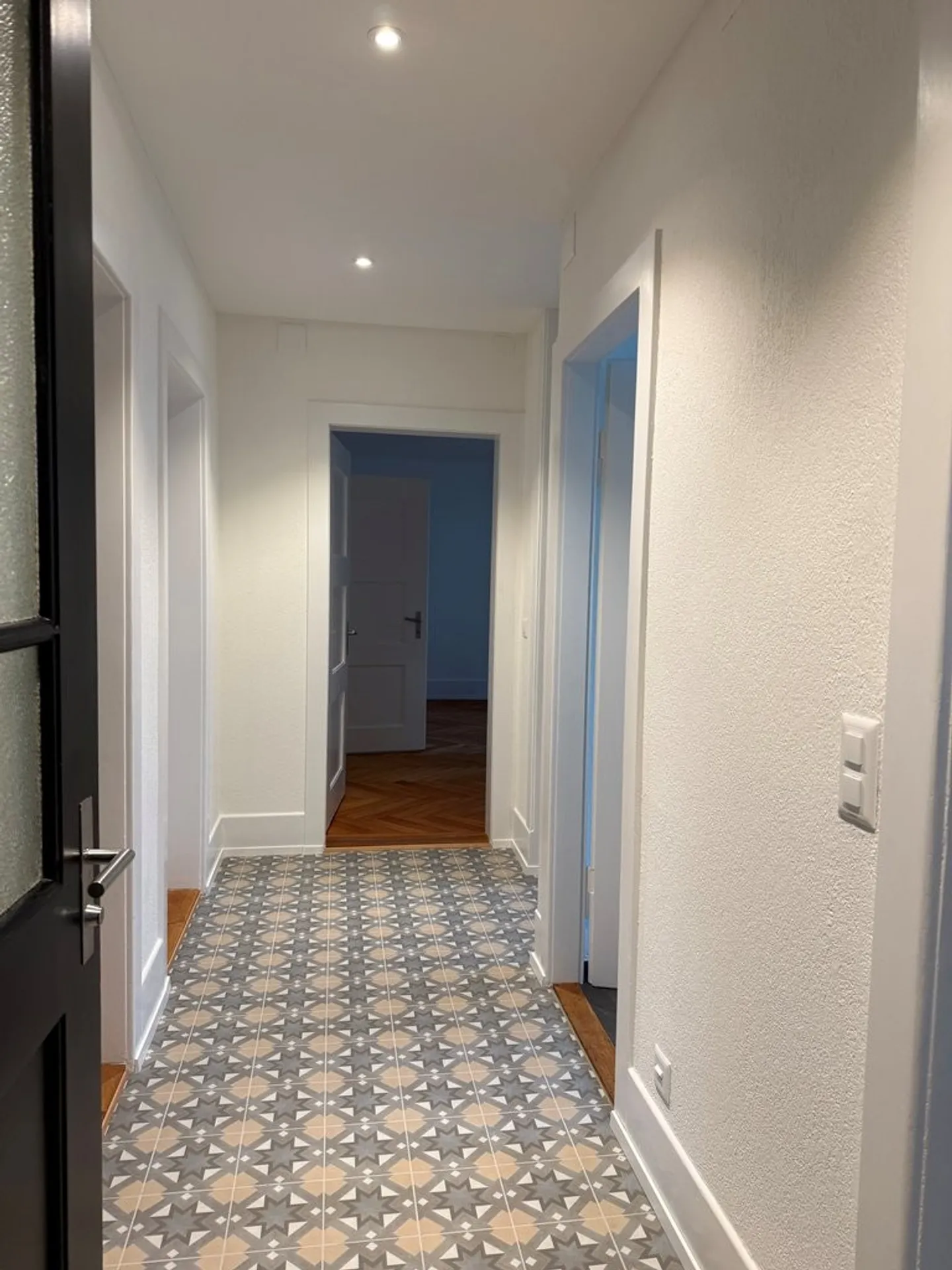 Frisch sanierte 4-Zimmerwohnung in Zürich Wiedikon zu vermieten - Foto 7 von 10