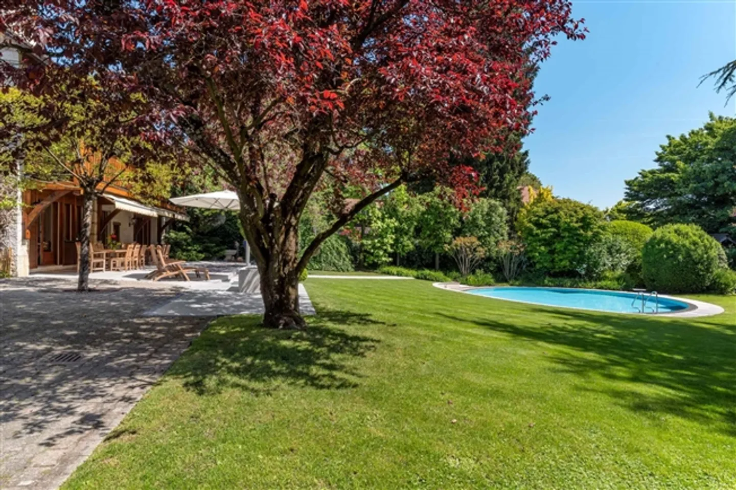 Charming farmhouse in a green environment - Photo 6 of 13