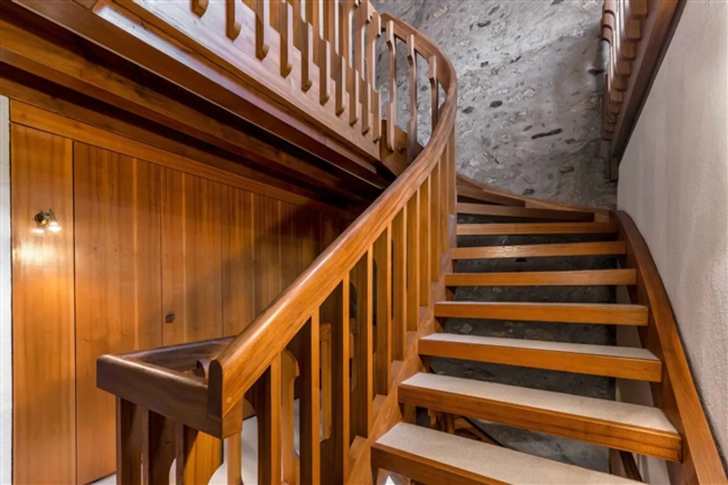 Charming farmhouse in a green environment - Photo 11 of 13