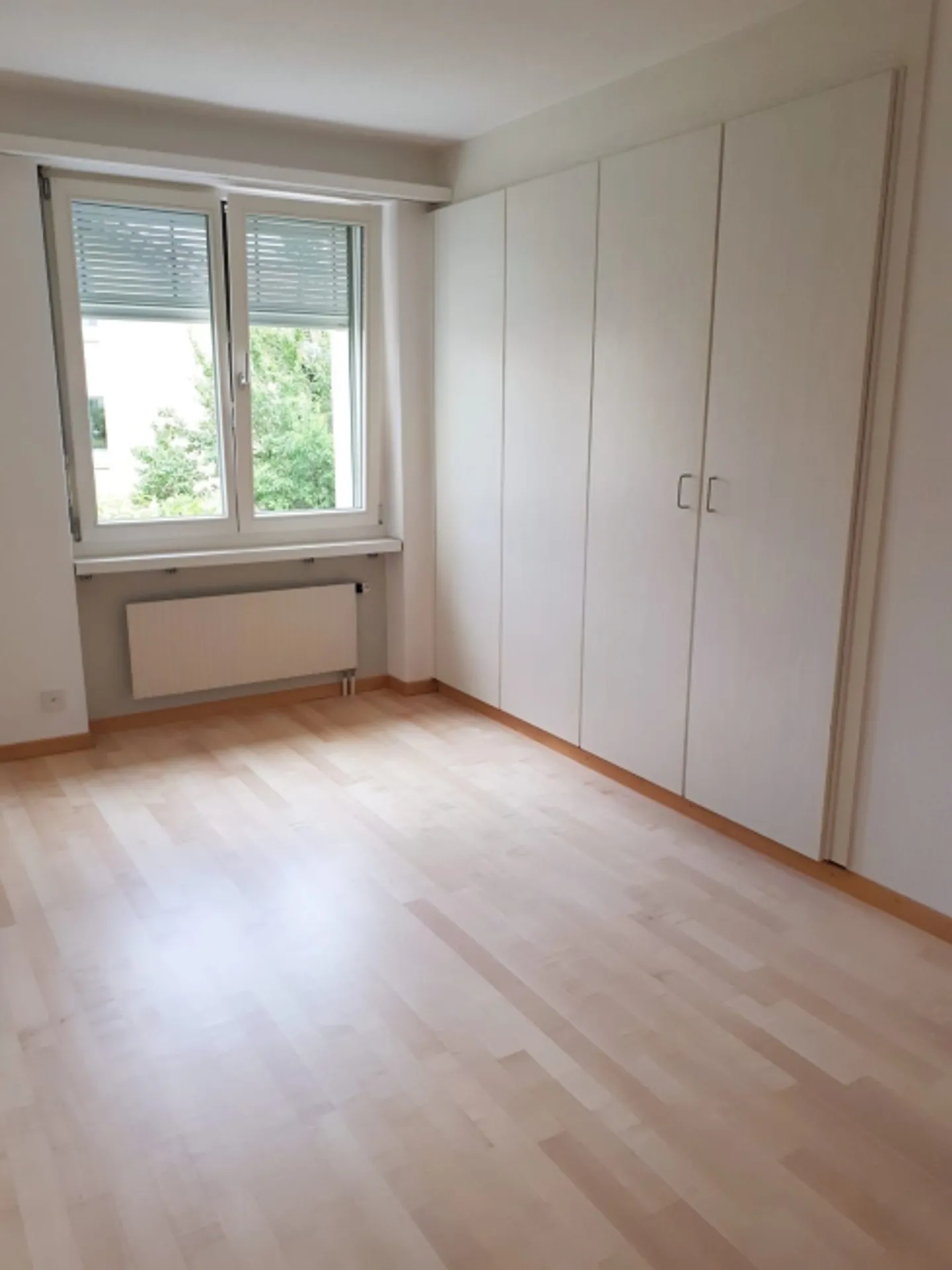 Ampio e luminoso appartamento familiare di 5,5 stanze a Schwarzenburg - Foto 8 di 13