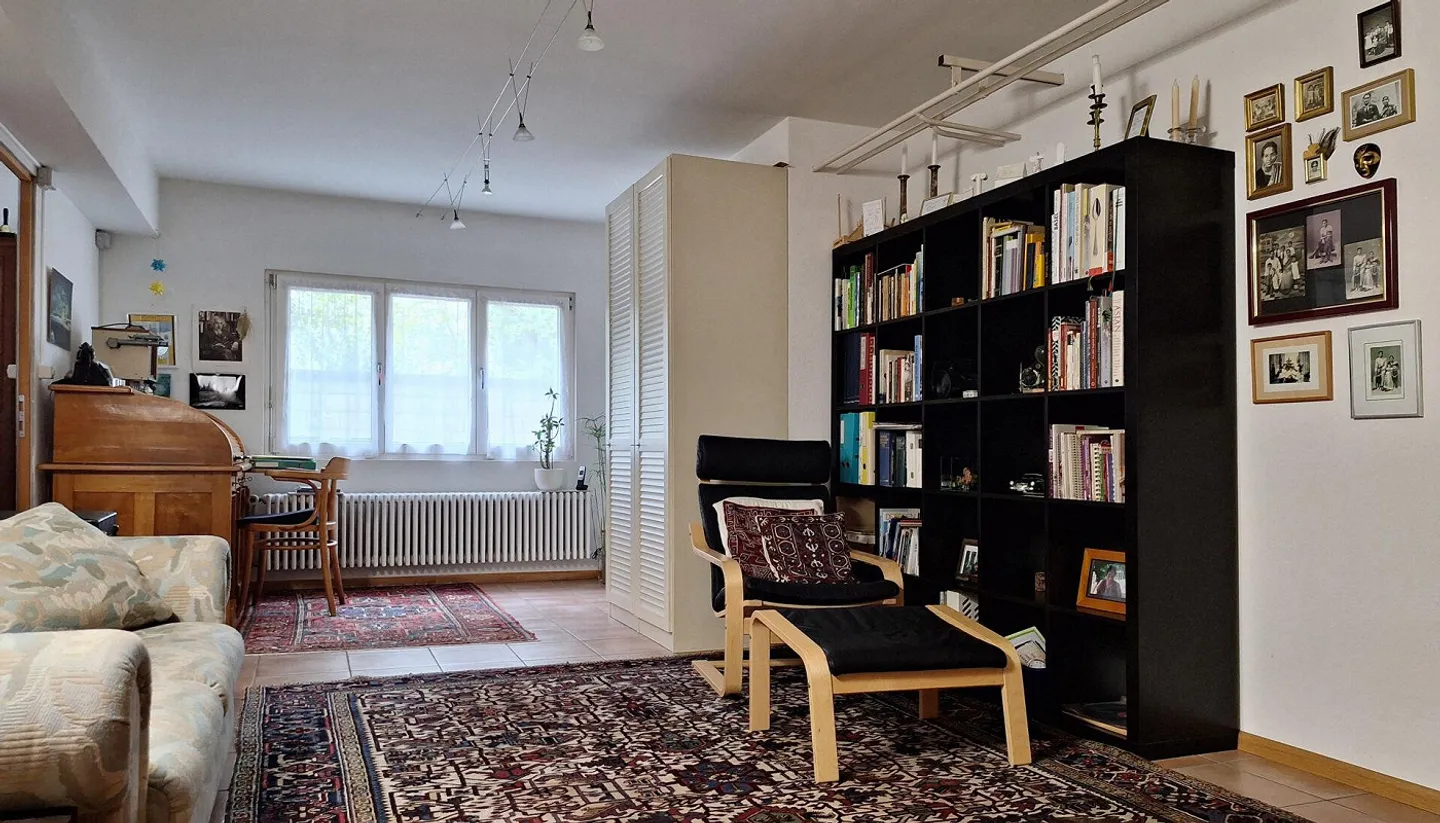 Detached single-family house with old building flair and charm - Photo 10 of 14