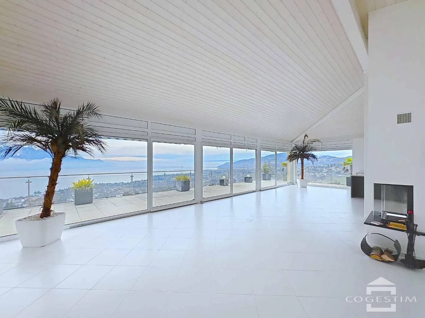 Ultimo piano 4.5 stanze - Foto 3 di 9