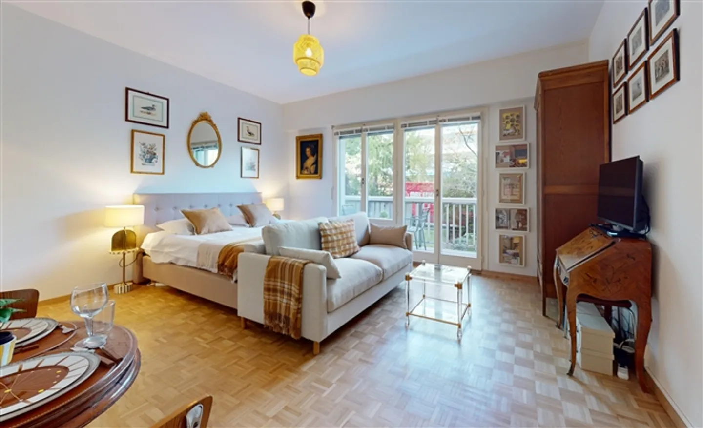 Studio spacieux et lumineux avec balcon à Malagnou, Genève - Photo 1 sur 7